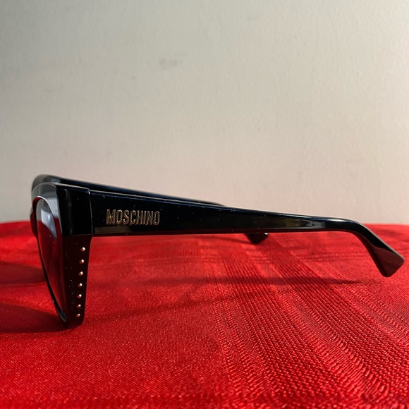 Moschino New Black Sunglasses main image 6